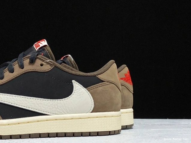 OG 1 Mocha Low SP x CQ4277-001 Dark Scott Air Jordan Travis 0613
